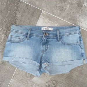Hollister Denim 3” Shorts